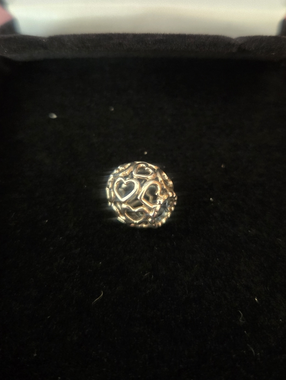 Pandora Hearts All Over Charm